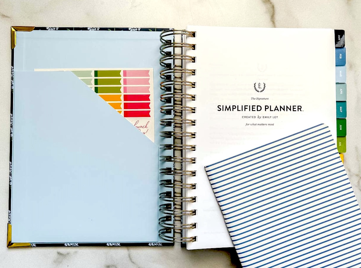 Simplified Planner by Emily Ley - daily planners review.