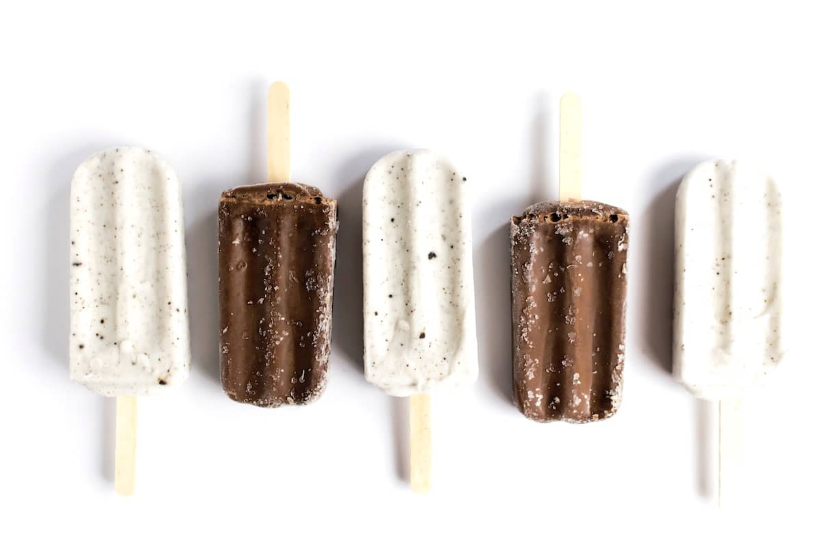5 ice creams on a stick - ideas for outdoor activities for kids.