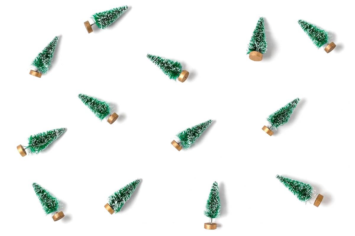 Christmas tree decorations - things to declutter before Christmas.